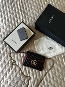 Torebka Gucci Marmont Black Red Crossbody Bag - sprzedana