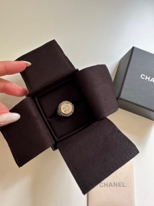 Pierścionek pierścień Chanel Coco Crystal - sprzedany