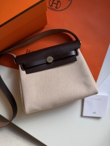 Torebka Hermès Herbag Zip 20 Bag - dostępna