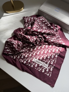 Jedwabna apaszka vintage Christian Dior Trotter - sprzedana