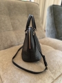 d26017c9-8edc-4c01-9fa3-e758dc0dbb32.jpg