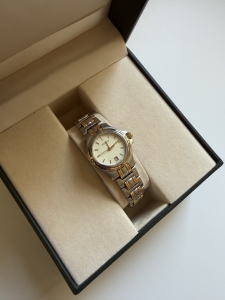 Zegarek Gucci 9040L Gold Dial Two Tone - sprzedany