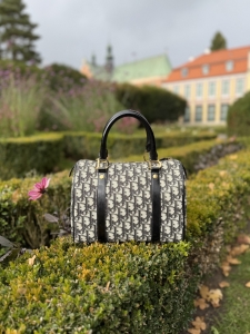 Torebka kuferek Christian Dior Trotter Boston Bag - dostępna