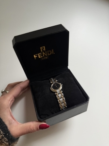 Zegarek Fendi 760L Black Dial - dostępny