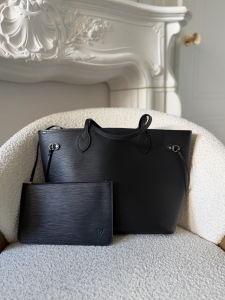 Torebka Louis Vuitton Neverfull MM Epi - sprzedana