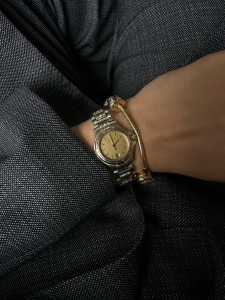 Zegarek Gucci 9040L Gold Dial Two Tone - sprzedany