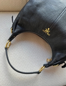 Torba Prada Vitello Daino Hobo Bag - sprzedana 