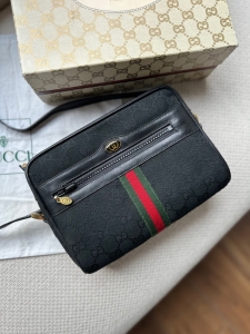 Torebka Gucci Canvas Sherry Line Shoulder Bag - sprzedana